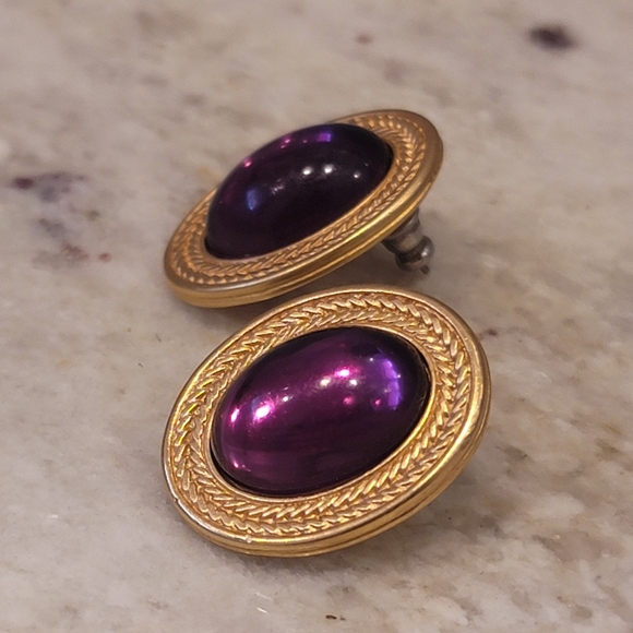 Vtg Purple Cabochon Oval Earrings - Picture 2 of 3
